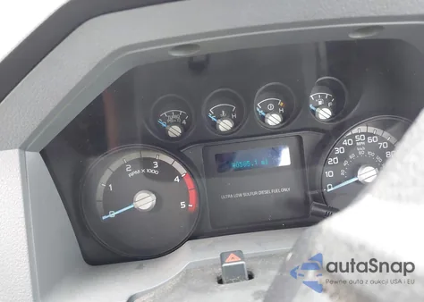 2015 Ford F-250 Xl z USA, uszkodzony, nr VIN 1FDBF2AT0FED58282